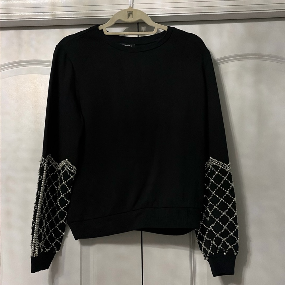 Express sweatshirt with pearl and rhinestone beading!! Great condition! Size S!